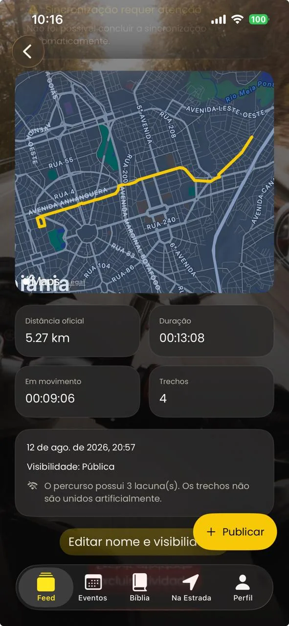 Aplicativo real exibindo mapa, distância, duração e publicação de uma atividade na estrada